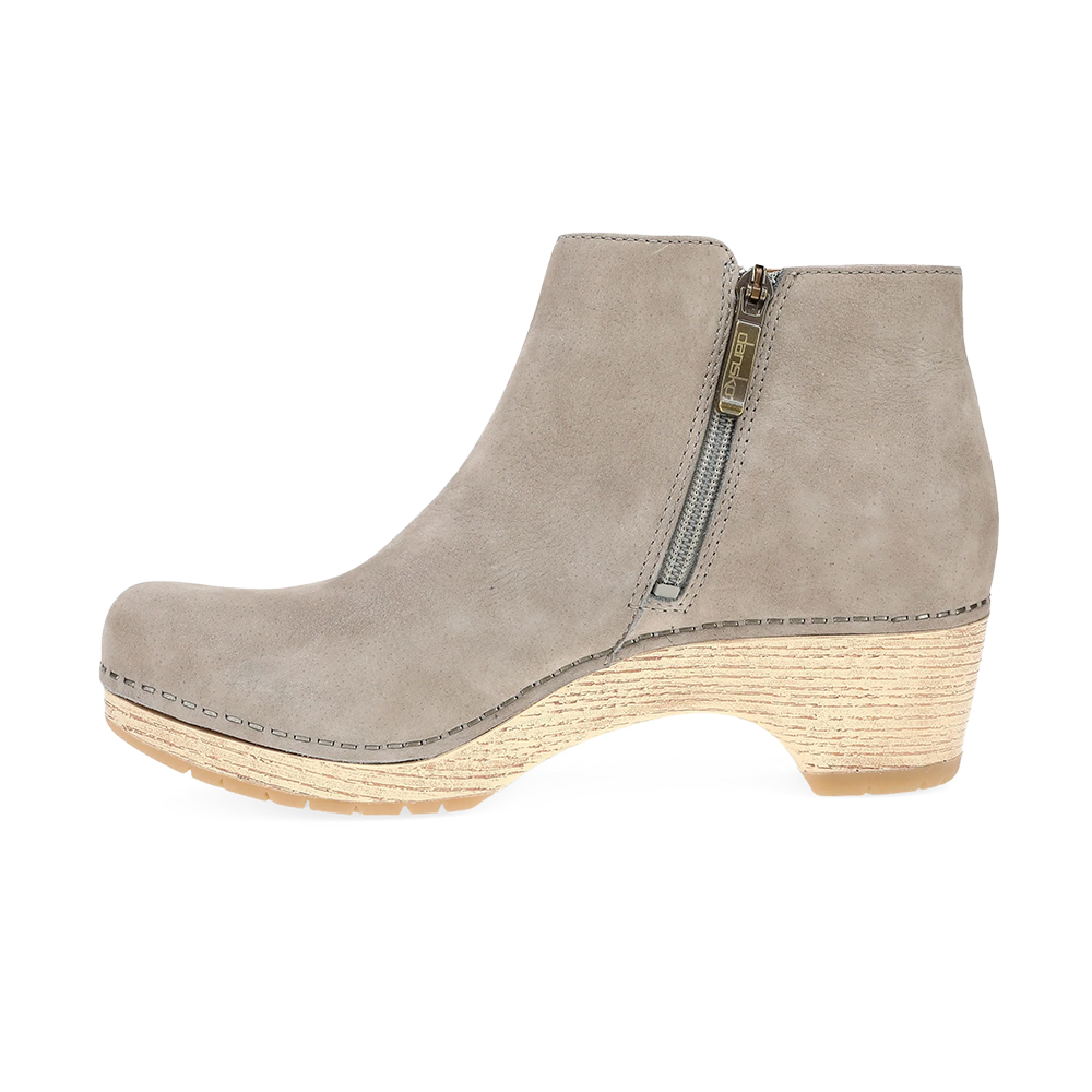 Dansko Lizanne Taupe Milled Nubuck