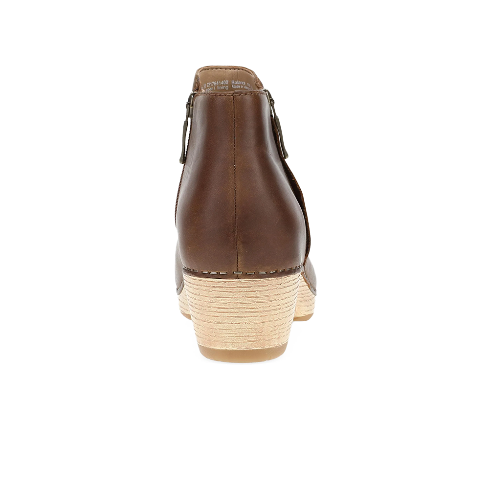 Dansko Lizanne Tan Oiled Pull Up