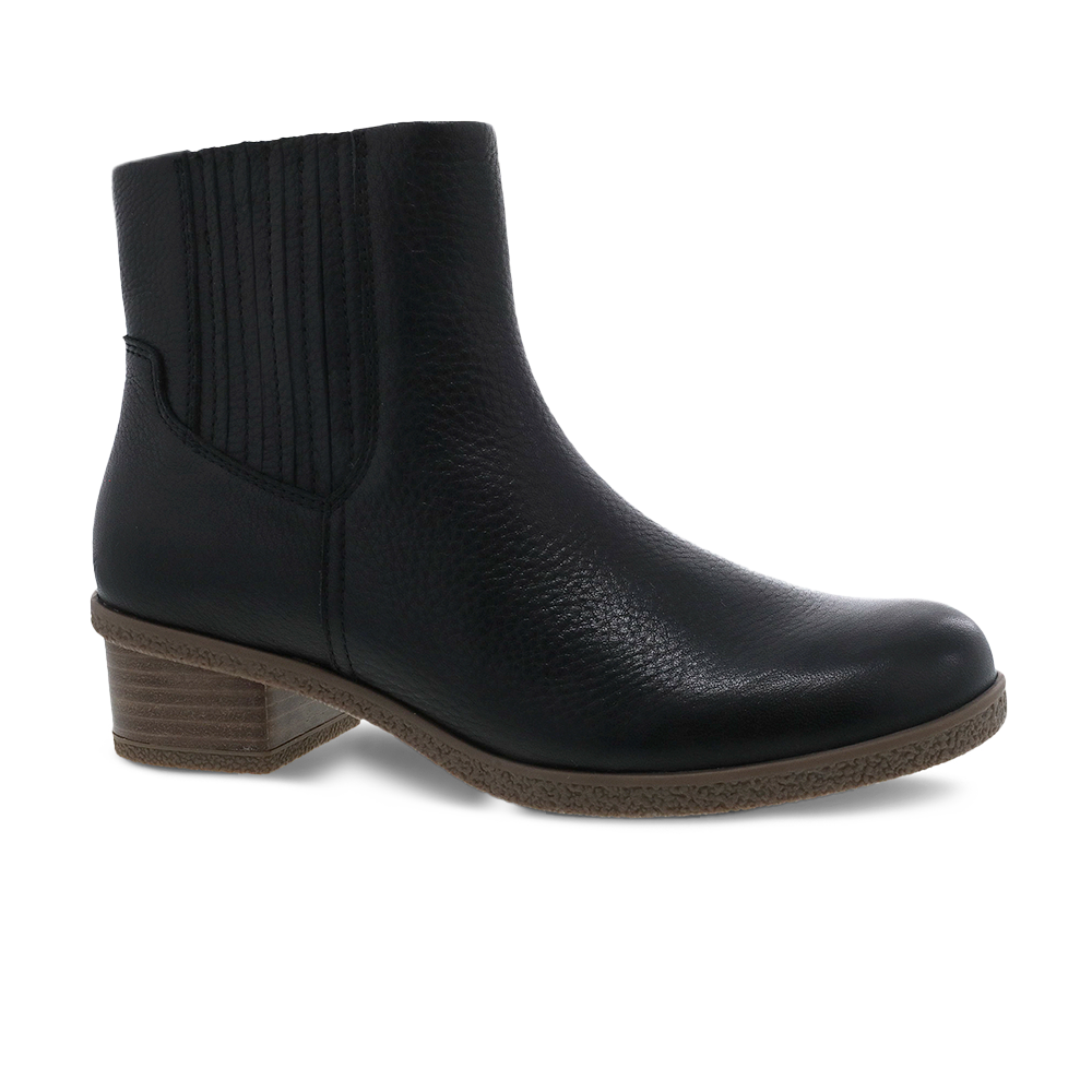 Dansko Daisie Black Waterproof Tumbled