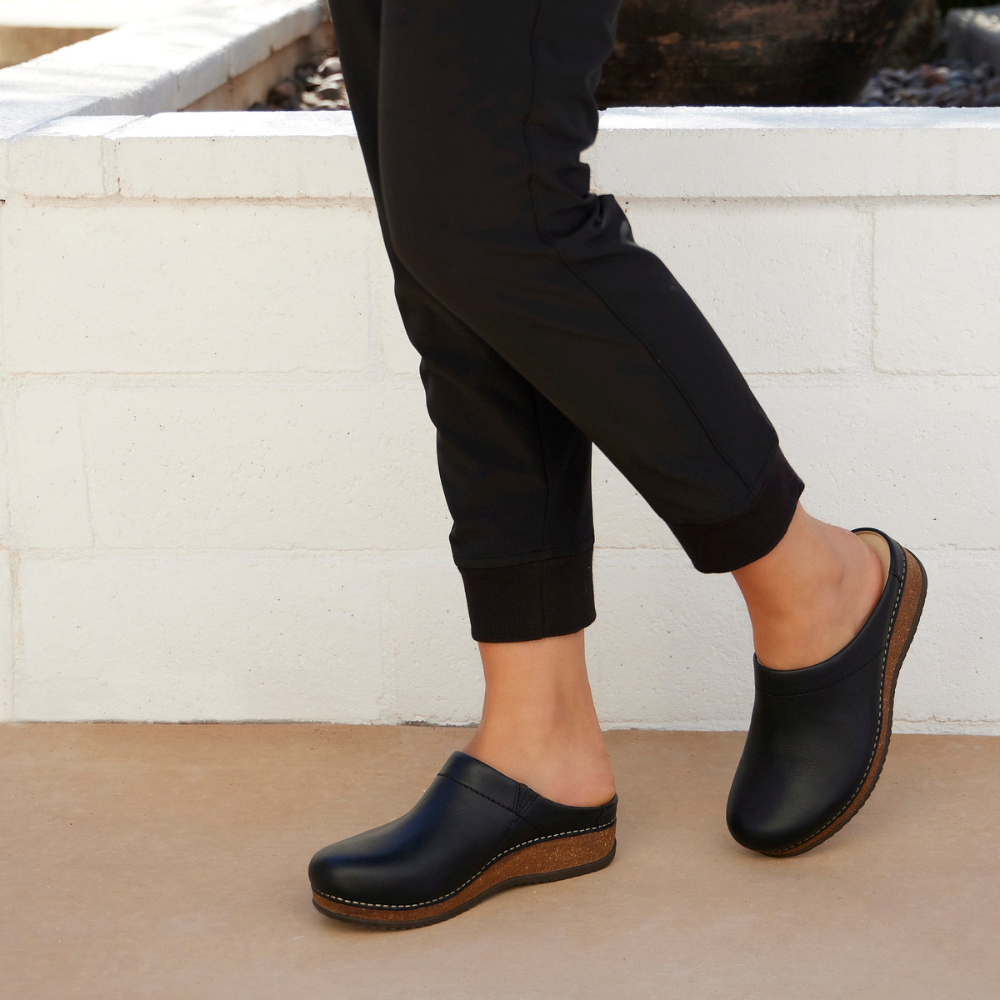 Dansko Mariella Black Nappa