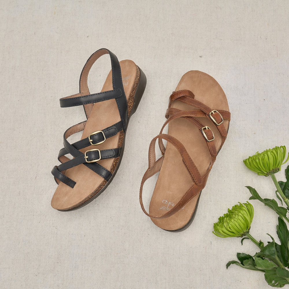 Dansko Roslyn Tan Waxy Burnished