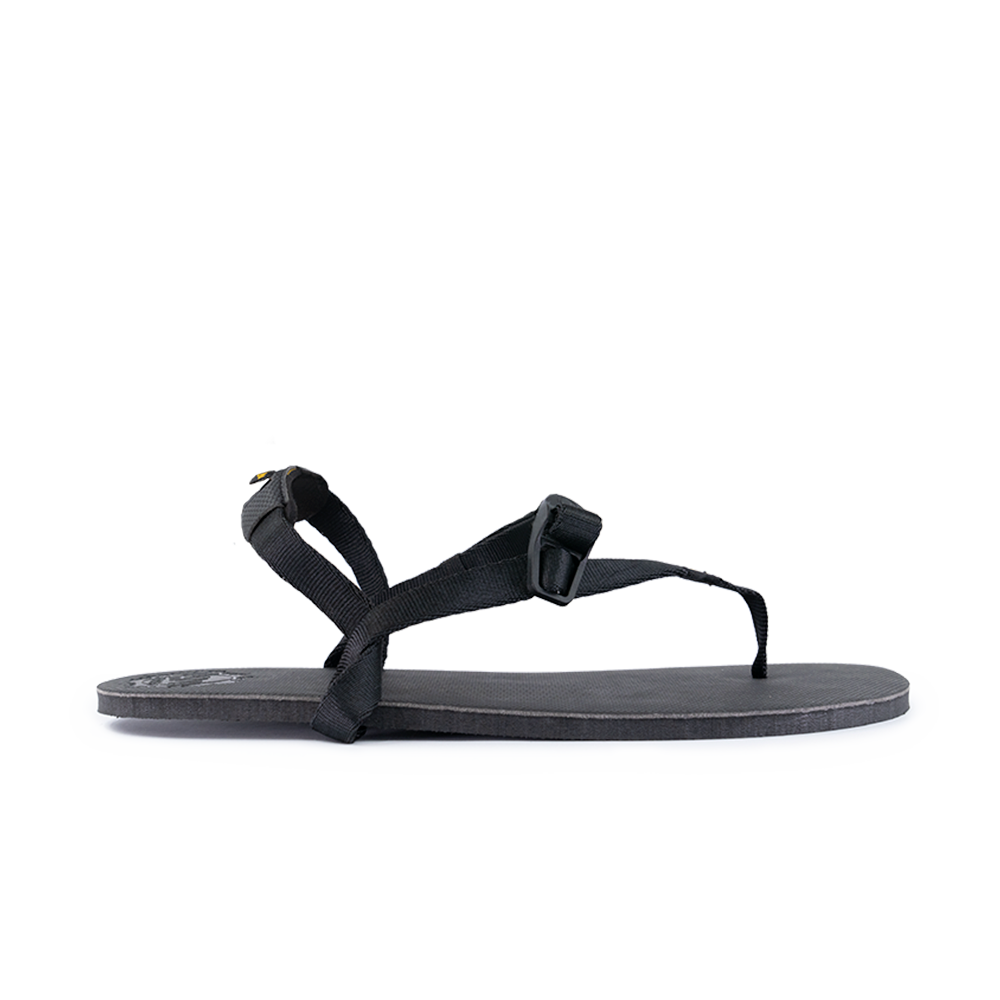 Luna Venado 2.0 Black Sandals