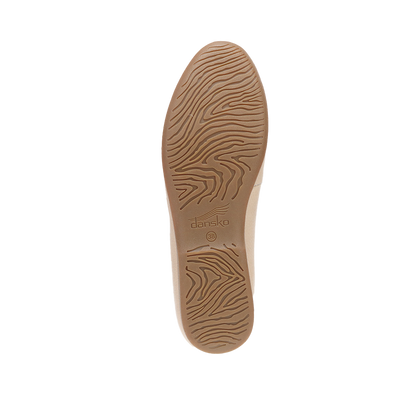 Dansko Lorri Sand Tumbled